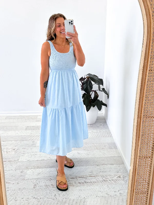 Lynn Dress - Baby Blue