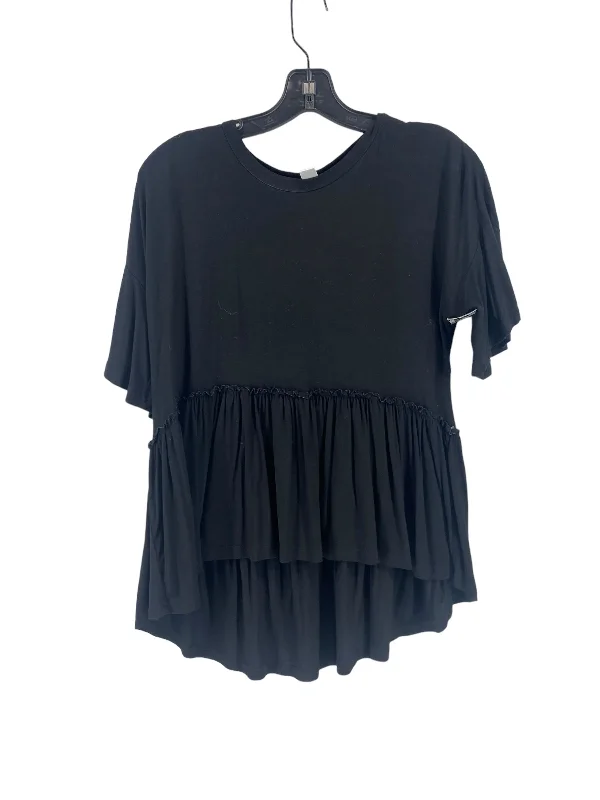 Top Short Sleeve By Clothes Mentor In Black, Size: M